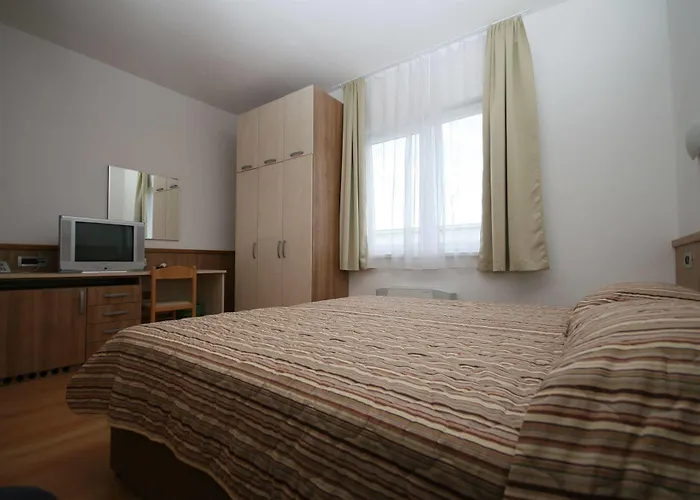 Szálloda Porto Zára